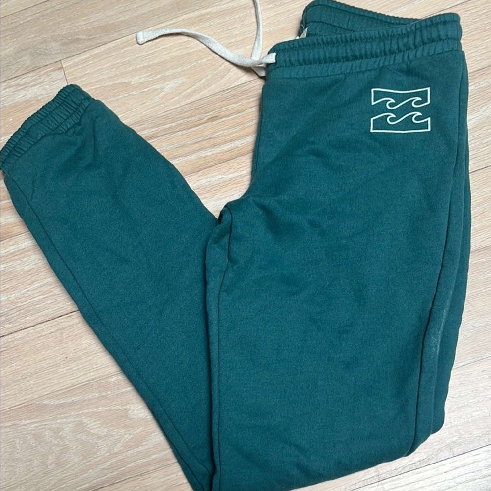 Billabong Green Jogger Pants,  size medium